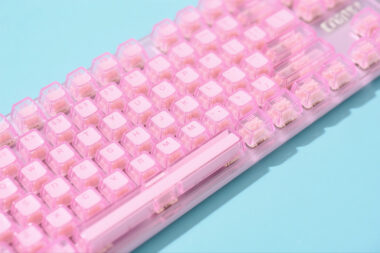 PBT translucent mechanical keyboard for gaming